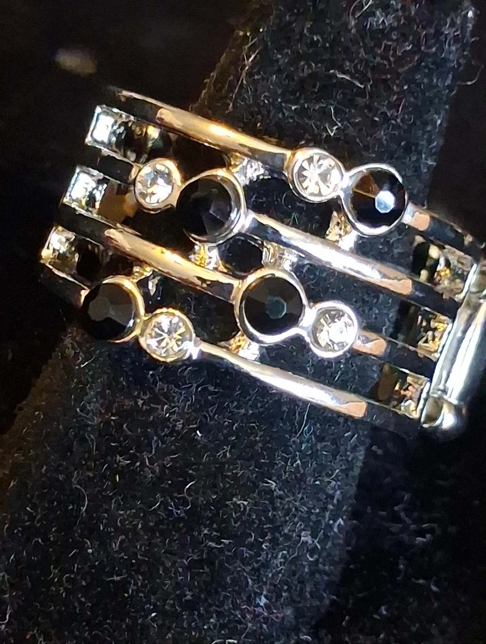Paparazzi Women’s Silvertone Multi-Band Ring with Black and Clear Stones